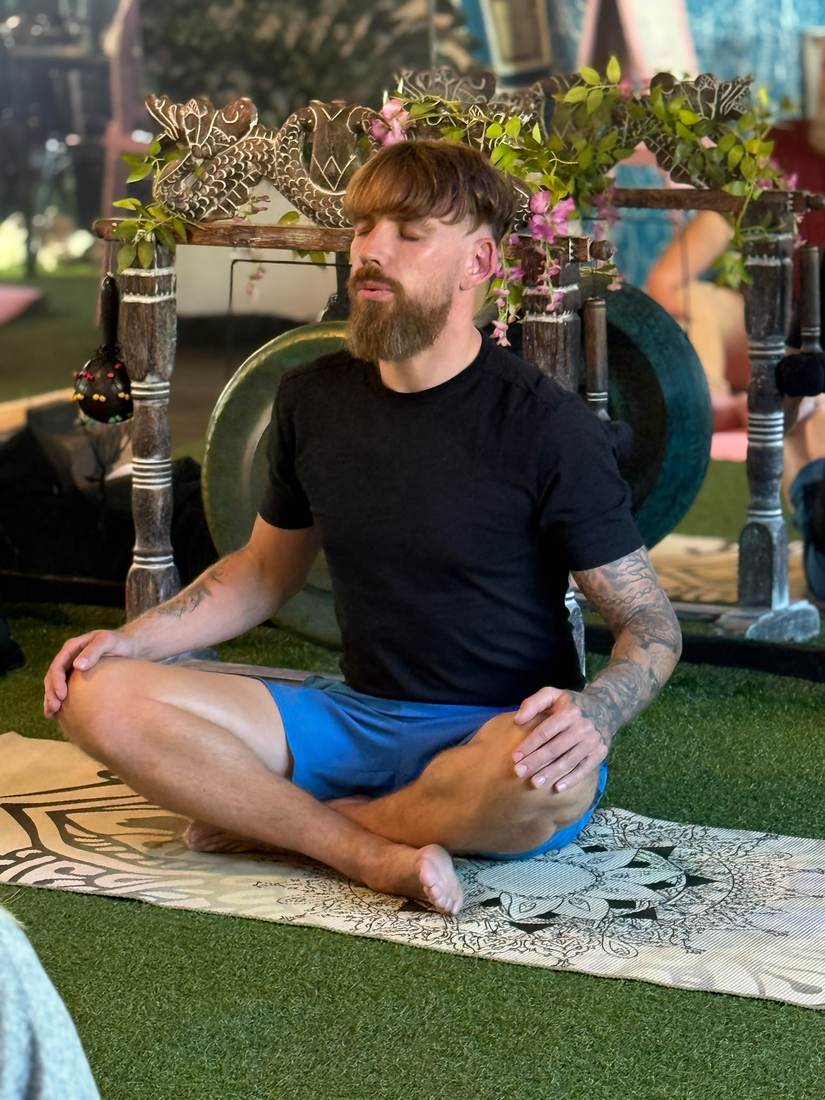 Nicky — Yoga Flow teacher